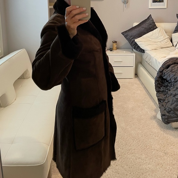 Brown shearling cost - Picture 9 of 11